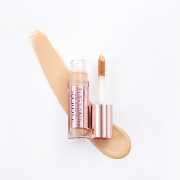 Revolution – Conceal & Define Concealer C8.2