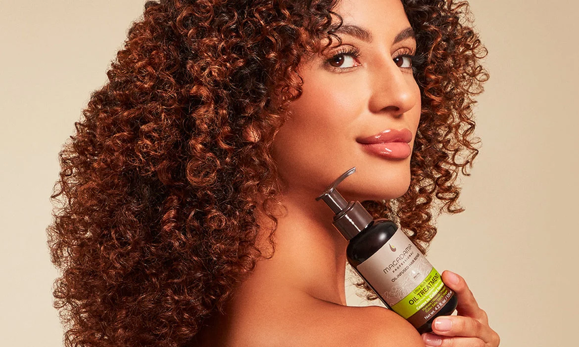 Macadamia, soin des cheveux bouclés